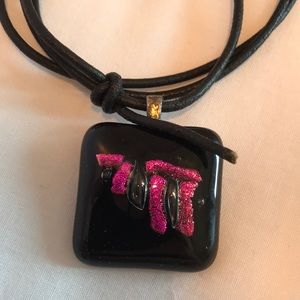NWT CHI (חי) necklace